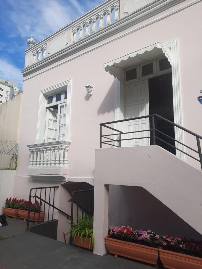 Casarao & Quartos Privados Hostal