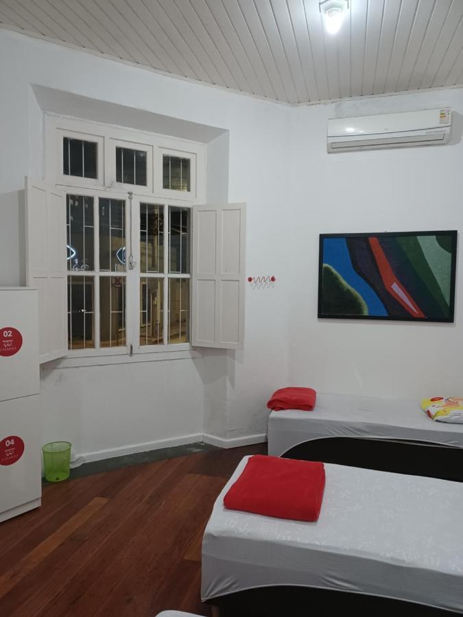 Casarao & Quartos Privados Albergue *