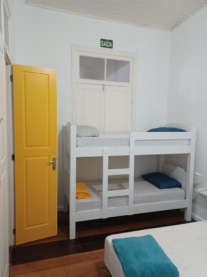Casarao & Quartos Privados *
